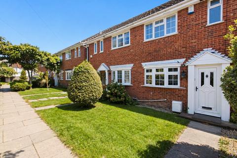 Eagle Close, Enfield, EN3