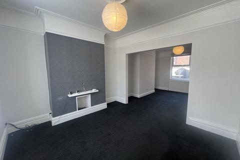 2 bedroom terraced house to rent, Barnard Avenue, Bishop Auckland