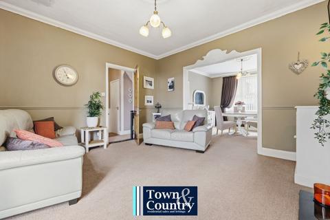5 bedroom detached house for sale, Ladysmith Avenue, Brightlingsea, CO7
