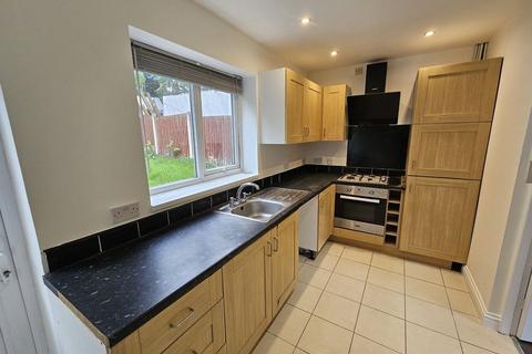 2 bedroom semi-detached house for sale, Lygon Close, Quinton