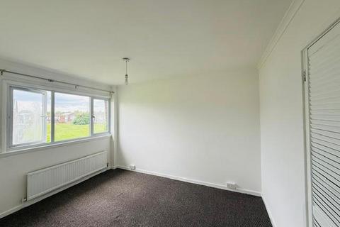 3 bedroom house to rent, Common Road, Langley, SL3 8SX