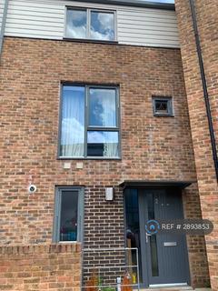 3 bedroom terraced house to rent, Snowdrop Mews, Pinner, HA5