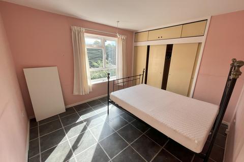 2 bedroom flat to rent, Russet Grove, Norwich NR4