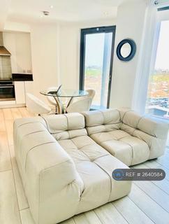 1 bedroom flat to rent, Ealing Road, Brentford, TW8