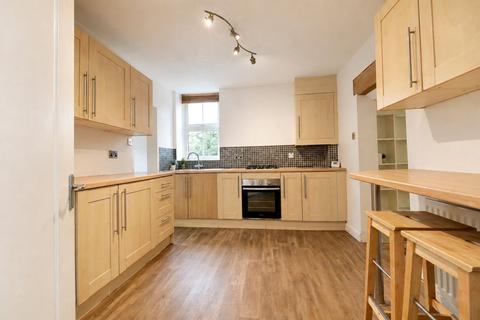 3 bedroom terraced house for sale, Barnstaple Street, South Molton, Devon, EX36