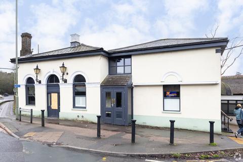 Restaurant to rent, Heath Rd Weybridge KT13 8UE