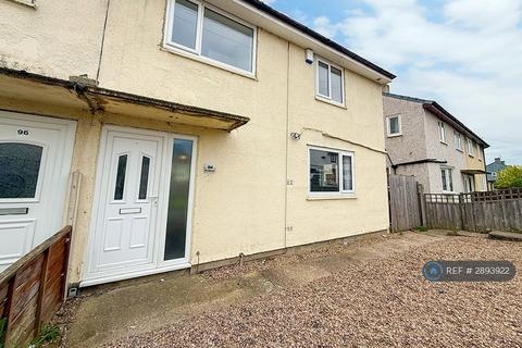 3 bedroom semi-detached house to rent, Broadwater, Rotherham, S63