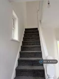 3 bedroom semi-detached house to rent - View 5