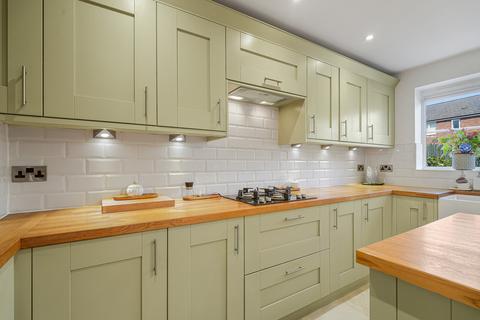 4 bedroom detached house for sale, Prior Croft, Rotherham, S63