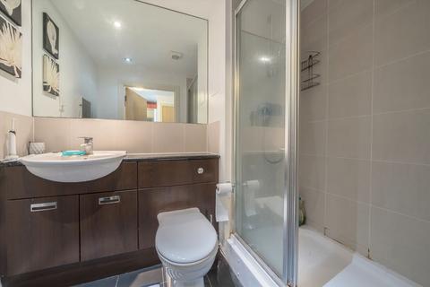 Studio to rent, Clayponds Lane, Brentford TW8