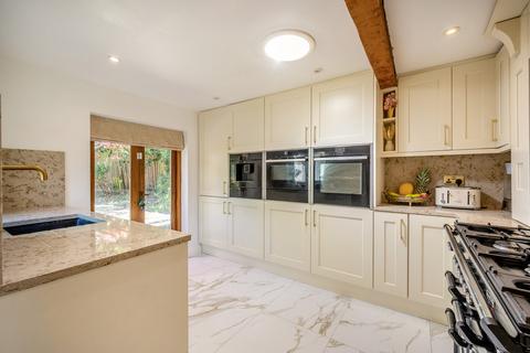 3 bedroom cottage for sale, Lodge Road, Knowle, Solihull, B93 0HG
