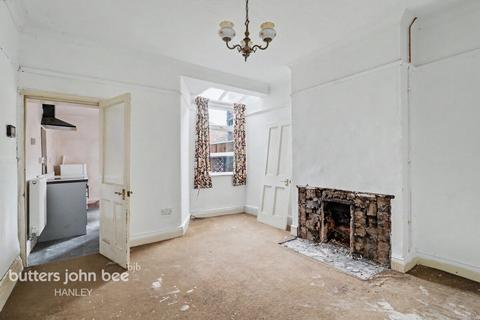 2 bedroom end of terrace house for sale, Frith Street, Leek, ST13 8EL