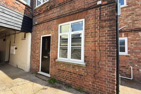 Studio to rent, North Everard Street, King's Lynn PE30