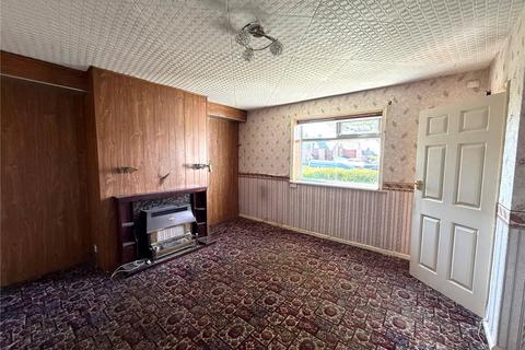 2 bedroom semi-detached house for sale, Hollinhurst Road, Radcliffe, Manchester, Greater Manchester, M26