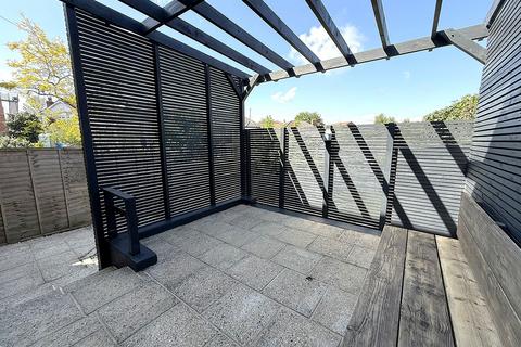 2 bedroom semi-detached house for sale, Shillito Road, Parkstone, Poole, BH12