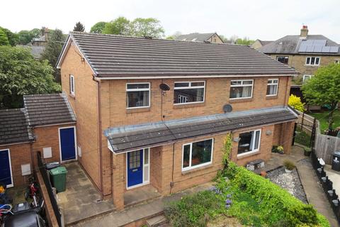 3 bedroom semi-detached house for sale, Highlands Lane, Halifax HX2