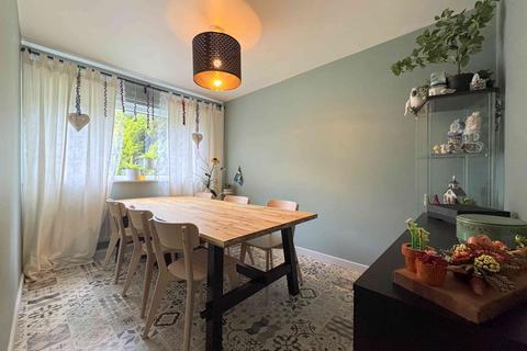3 bedroom semi-detached house for sale, Highlands Lane, Halifax HX2