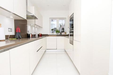 undefined, 89 Ducks Hill Road, Northwood, Middlesex, HA6 2SQ