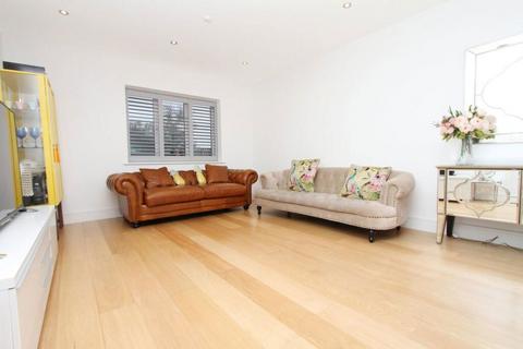 undefined, 89 Ducks Hill Road, Northwood, Middlesex, HA6 2SQ