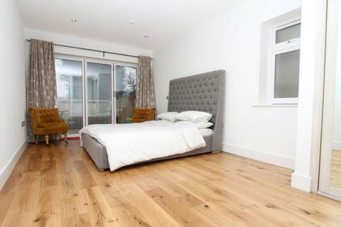 undefined, 89 Ducks Hill Road, Northwood, Middlesex, HA6 2SQ