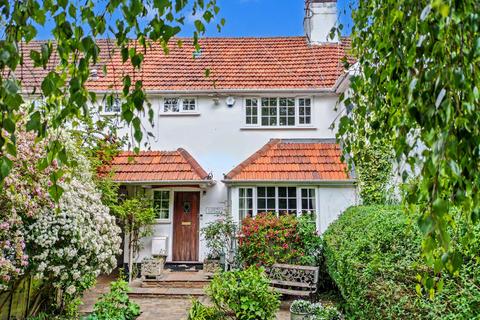 3 bedroom cottage for sale, Sandy Lane, Cobham, KT11