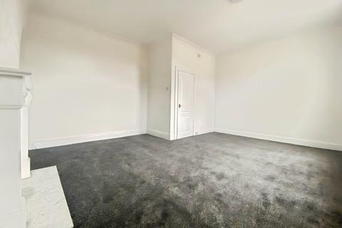2 bedroom flat to rent, Collingwood Street, South Shields
