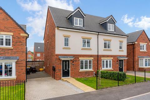 Semi-detached house - Daffodil Road, Liverpool L26