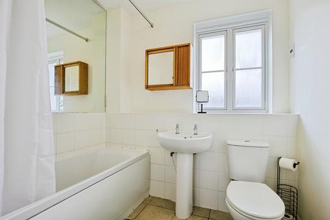 3 bedroom terraced house for sale, Turnstone Drive, BURY ST. EDMUNDS