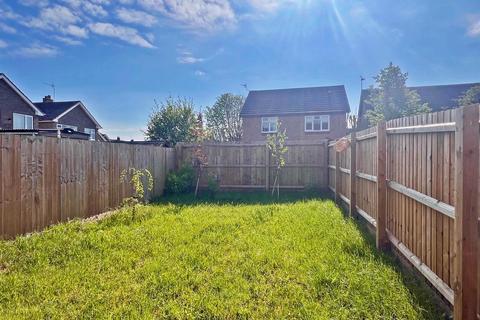 2 bedroom semi-detached house to rent, Dundee Drive, Stamford