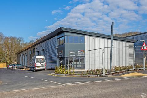 Distribution warehouse to rent, Unit 1-6 First Ave Finningley DN9 3RH