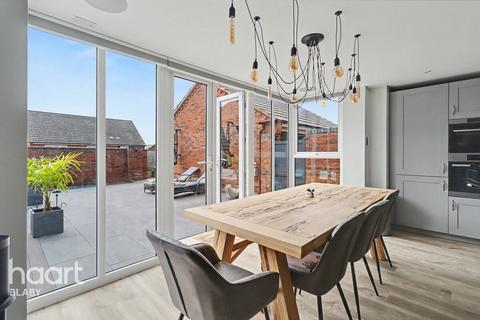 undefined, Forth Drive, Leicester