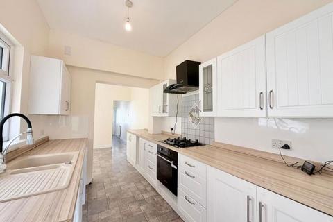 2 bedroom terraced house for sale, St. Stephens Road, Portsmouth, Hampshire, PO2 7PG