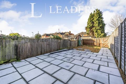 3 bedroom terraced house to rent, Cecil Avenue, SO16