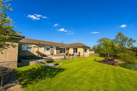 5 bedroom bungalow for sale, East Kilbride, South Lanarkshire G75