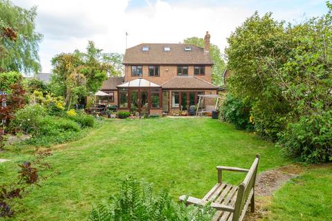 6 bedroom detached house for sale, Sidney Road, Walton-on-Thames, KT12