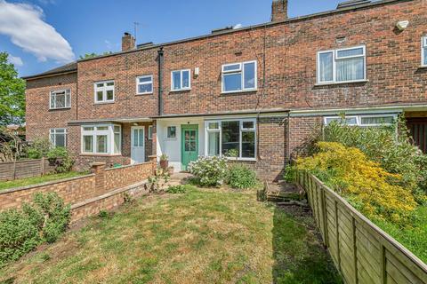3 bedroom terraced house for sale, Toland Square, London SW15