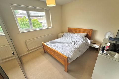 2 bedroom house to rent, Shooters Hill Close, Southampton, SO19