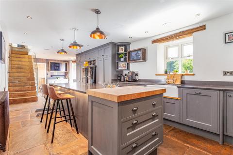 5 bedroom house to rent, Rishworth, Sowerby Bridge