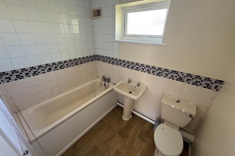 1 bedroom maisonette to rent, AMBLECOTE - Bisell Way