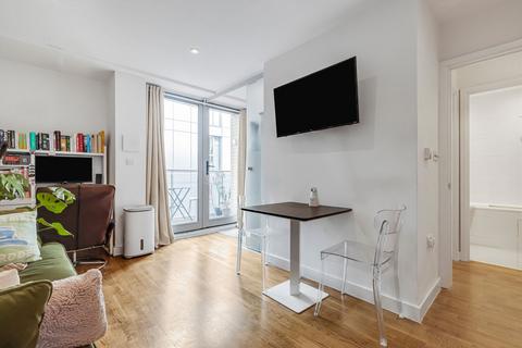 1 bedroom flat to rent, Wadeson Street, London E2