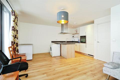2 bedroom flat for sale, Wesley Lane, Bicester, Oxfordshire, OX26