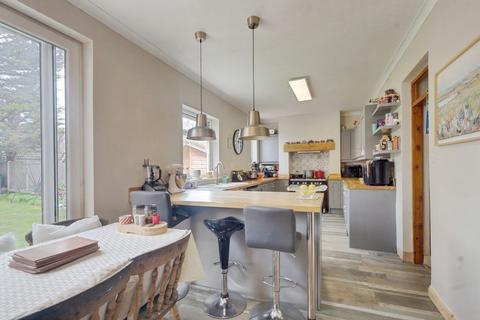 3 bedroom semi-detached house for sale, Lifstan Way, Southend-on-sea SS1