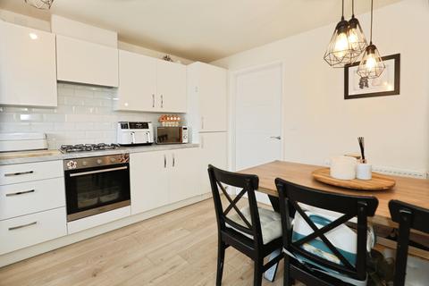 3 bedroom semi-detached house for sale, Dartmoor Close, Winsford, Cheshire, CW7