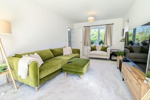 4 bedroom detached house for sale, Barland Fields, Worcester WR5