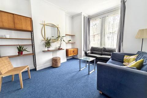 3 bedroom terraced house for sale, Terrace Road, London
