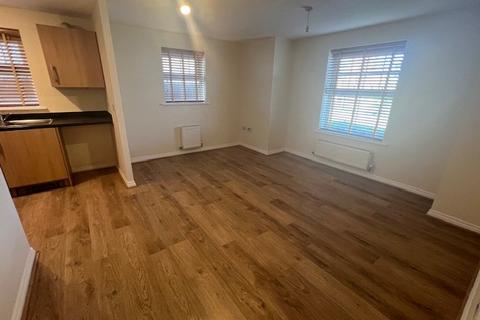 2 bedroom apartment to rent, Hathersage Close, Grantham, NG31