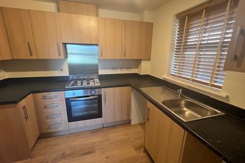 2 bedroom apartment to rent, Hathersage Close, Grantham, NG31