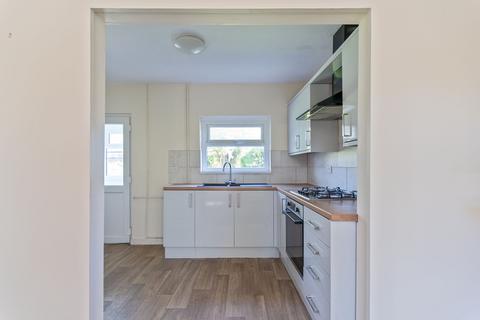 3 bedroom terraced house for sale, Springfield Road, Risca, NP11