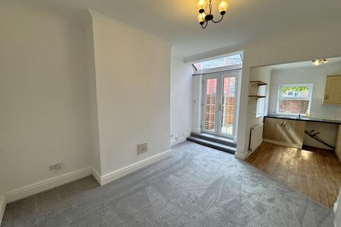 2 bedroom terraced house for sale, Broom Lane, Levenshulme, M19
