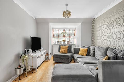 2 bedroom apartment for sale, Louisa Close, London, E9